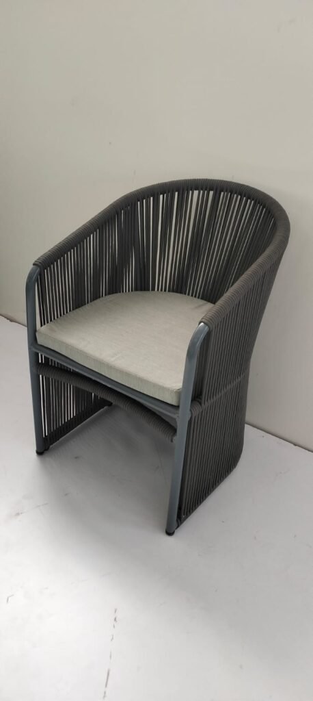 The furniture wholesaler in Kolkata  enables you to furnish multiple areas with efficiency. The wholesaler lets you obtain all required products at once while maintaining budget control rather than buying items separately.